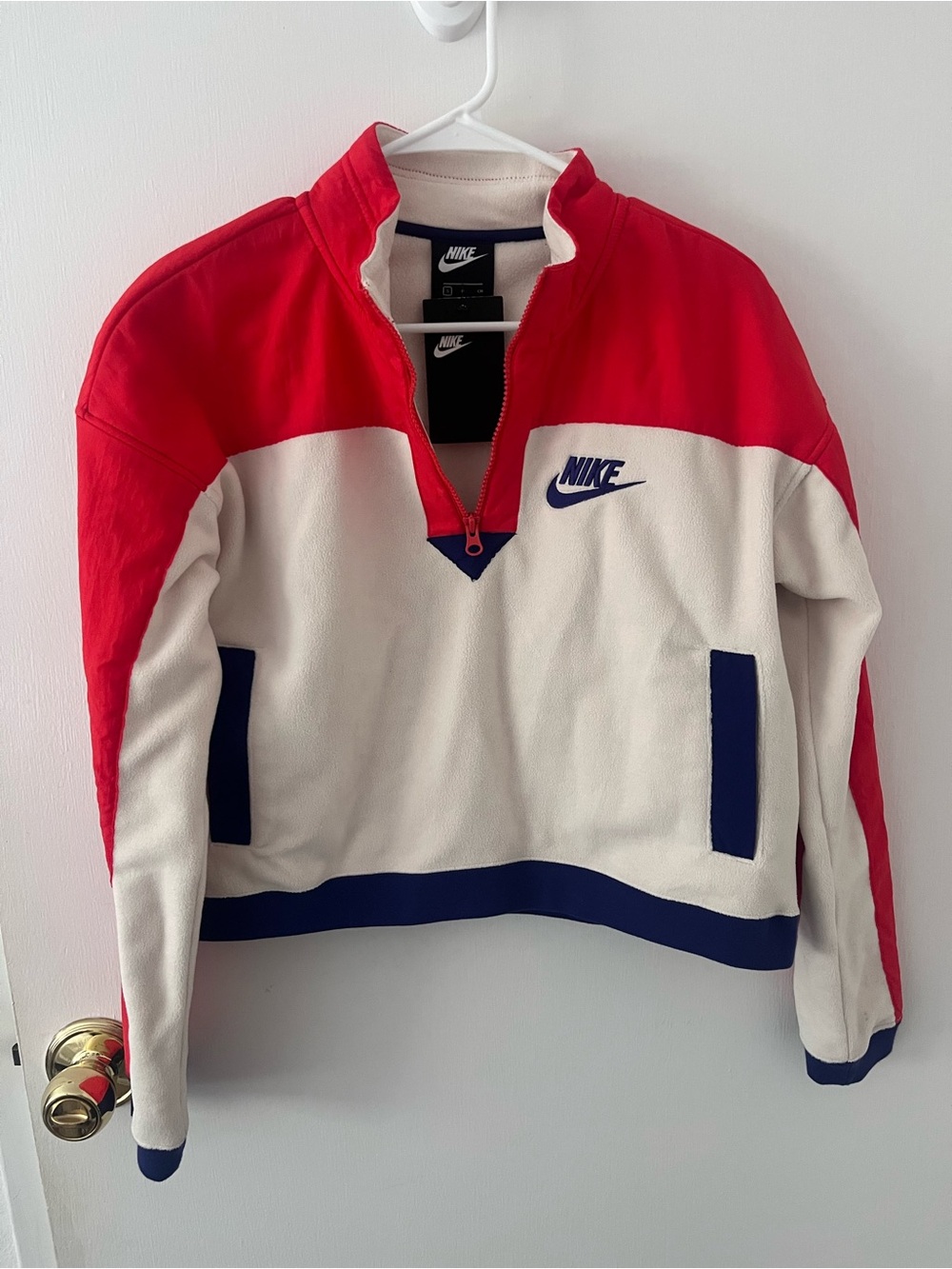 NWT Nike Cropped Half Zip Pullover Polar Fleece Colorblock Jacket Womens Small